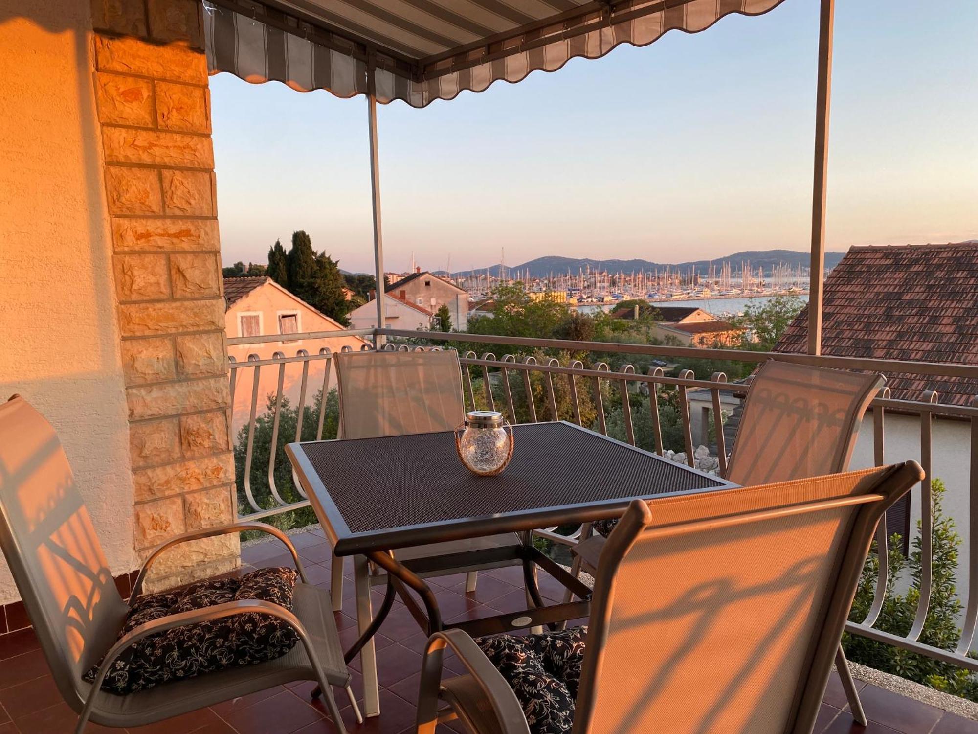 Apartments Maria Biograd na Moru Kültér fotó
